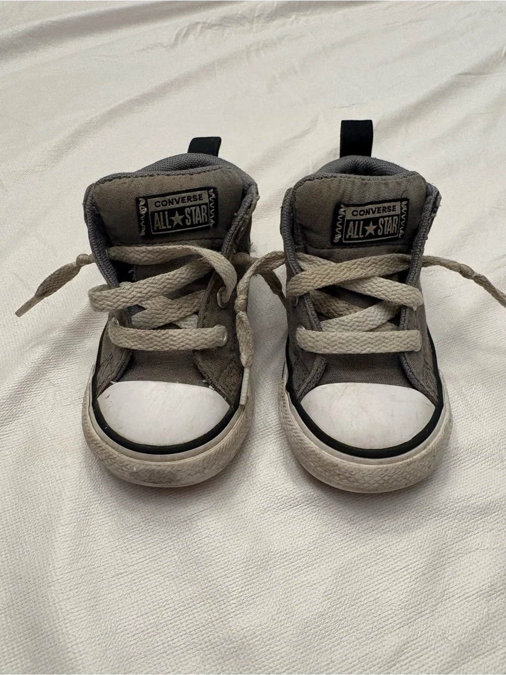 Converse All Star Toddler size 5 Unisex Gray High-Top Sneakers